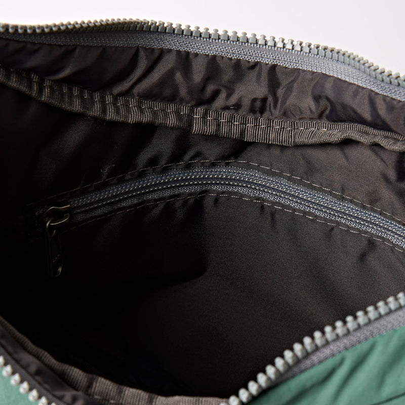 Belsize Handbag in Arctic-4