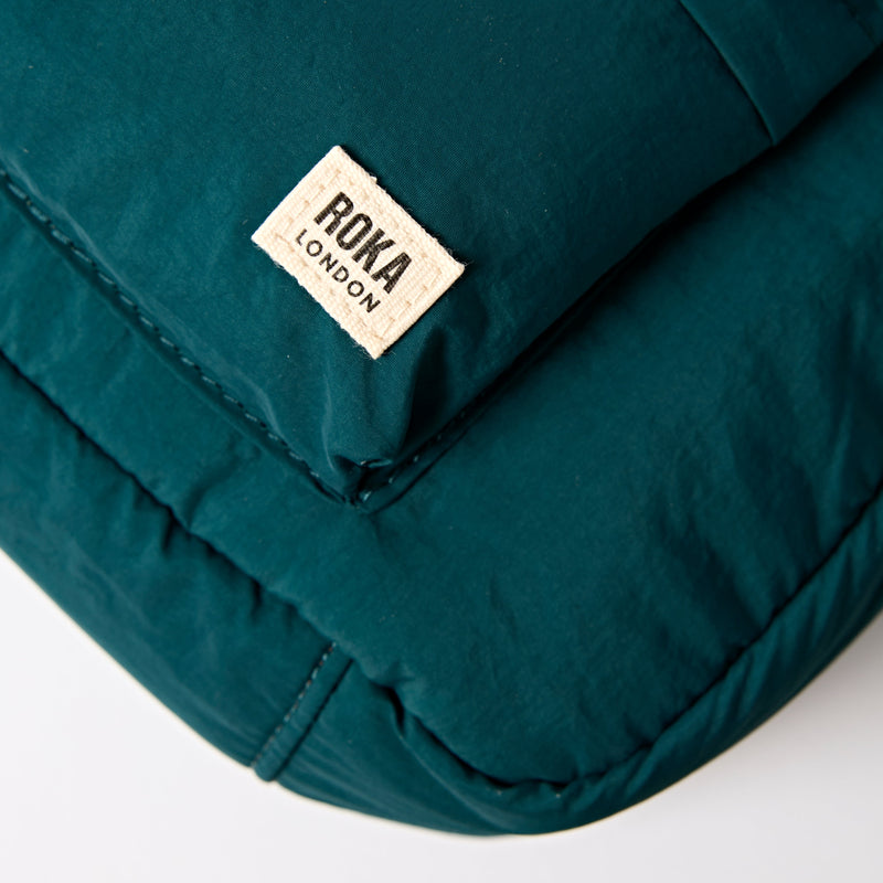 Belsize Handbag in Teal-6