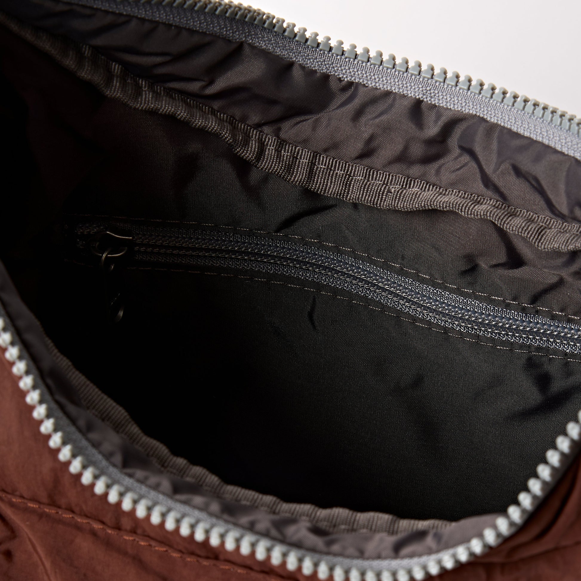 Belsize Handbag in Chocolate-4