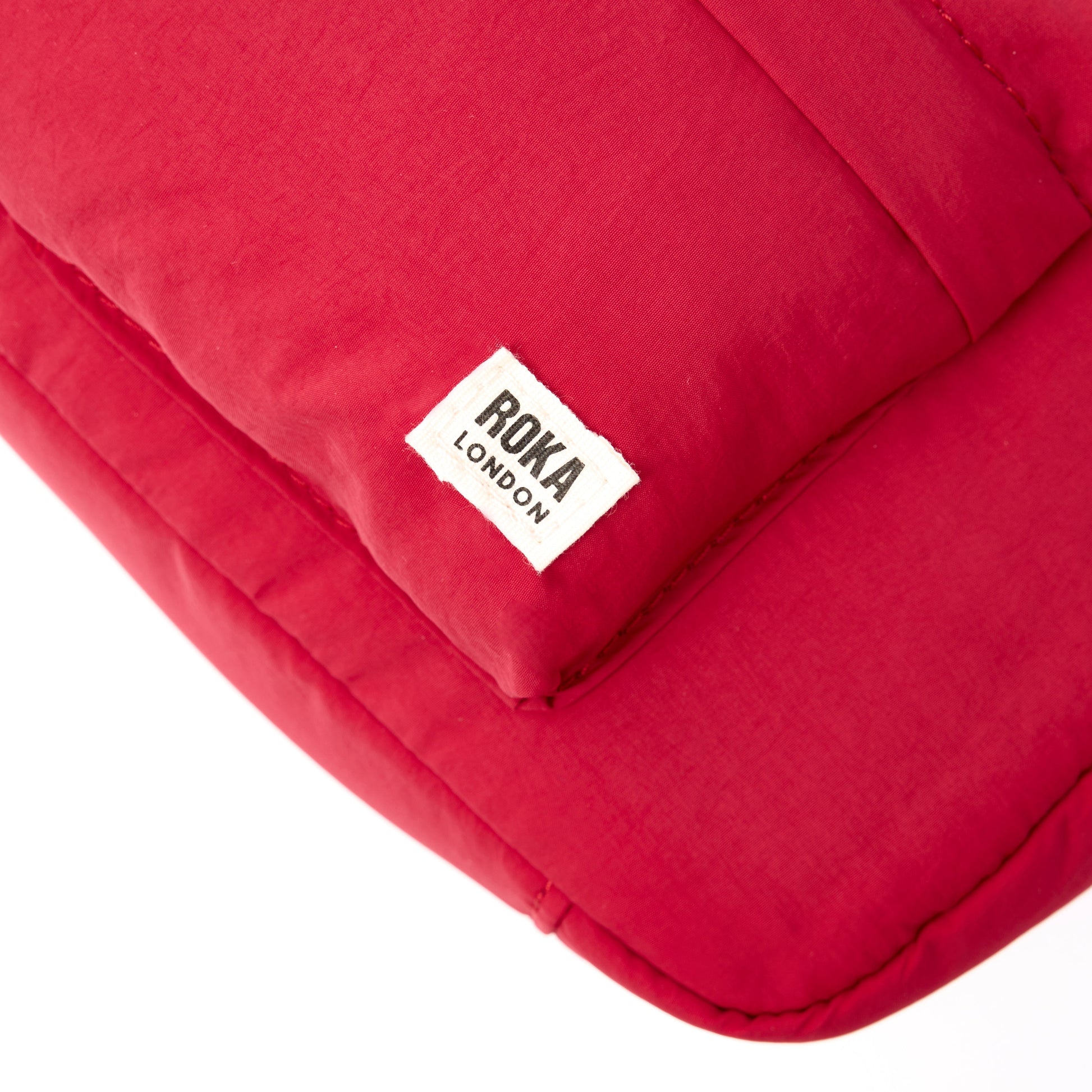 Belsize Handbag in Chilli-7