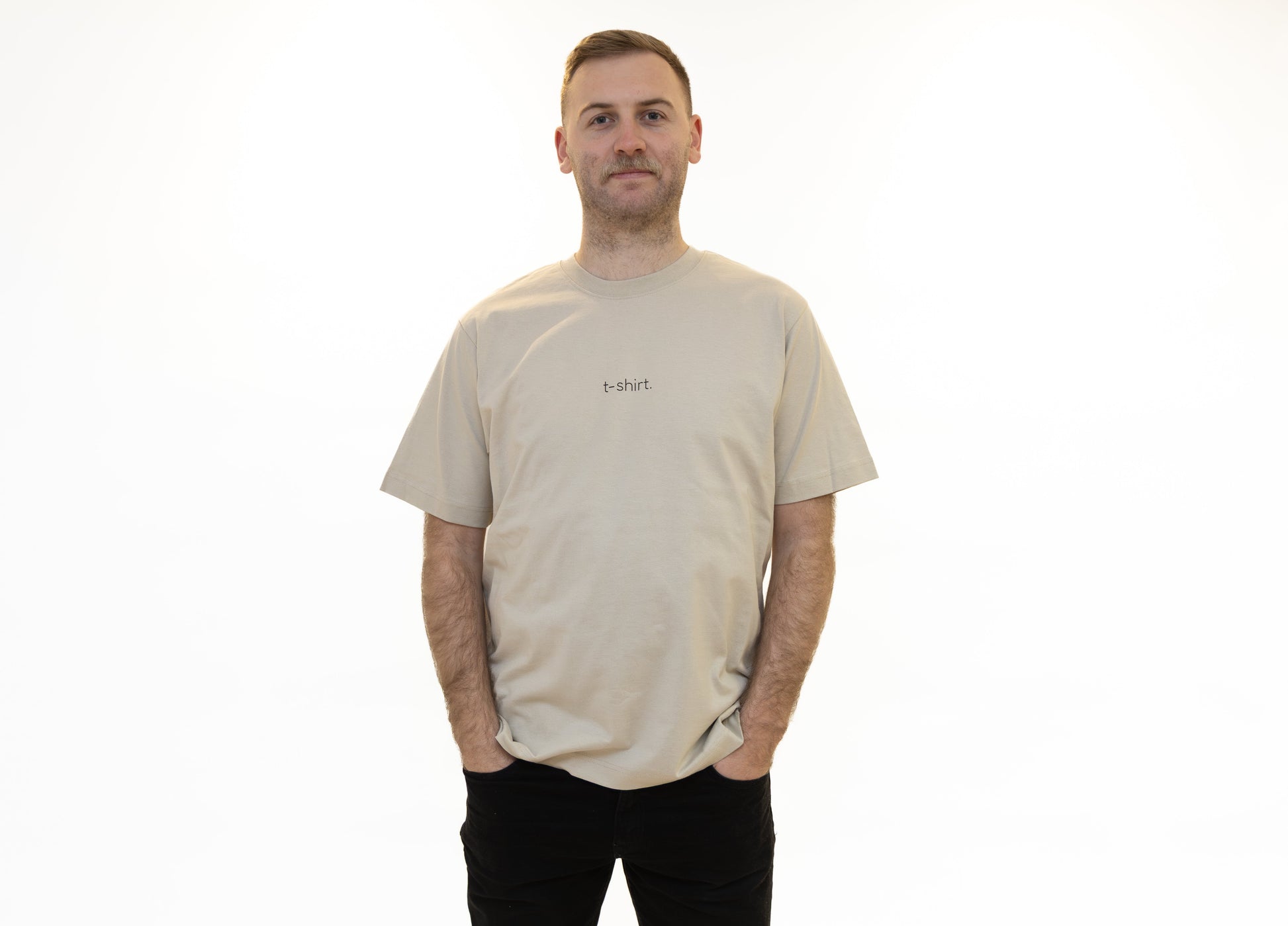 simple. t-shirt. desert-dust.-1