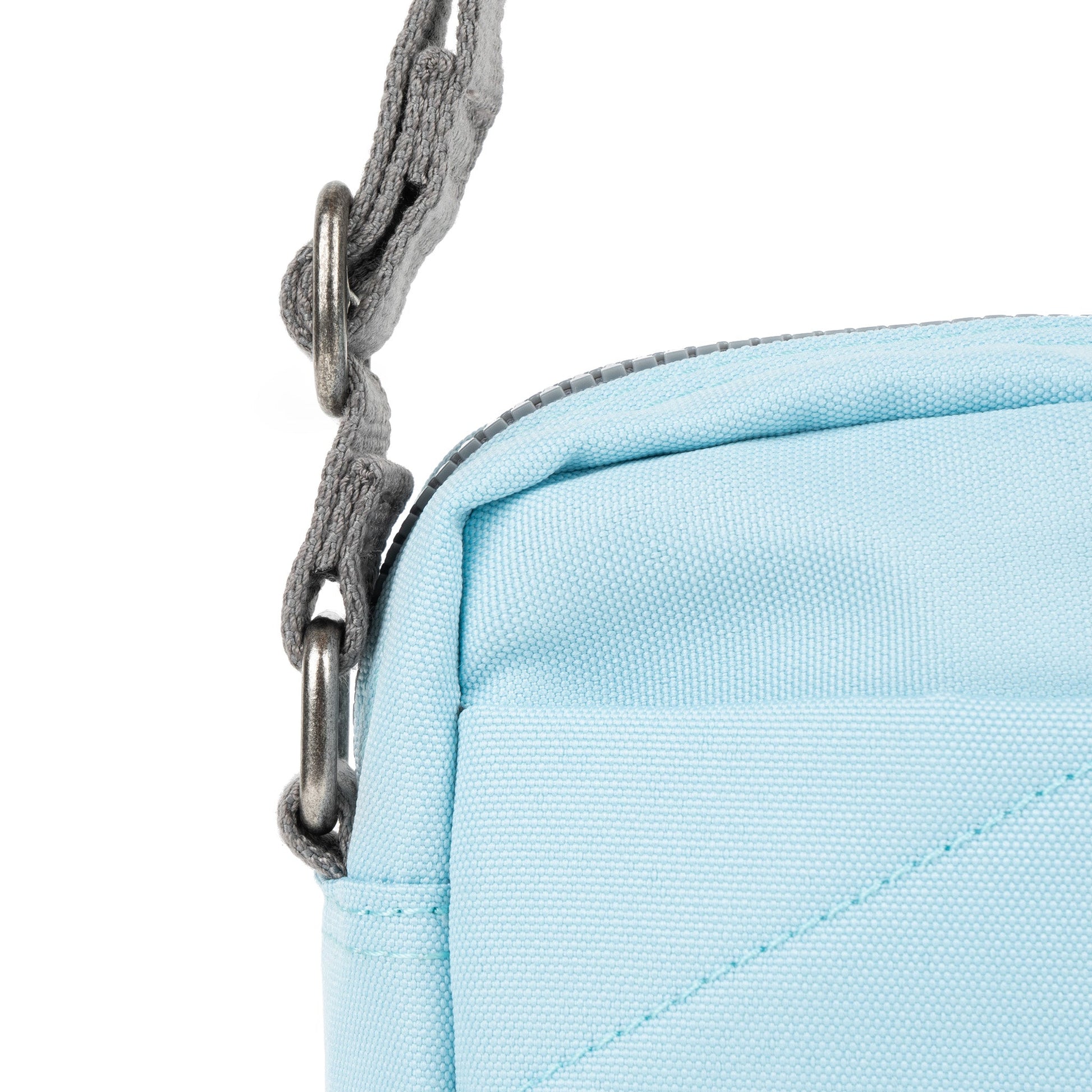 Bond Pocket Crossbody Bag in Ice-6