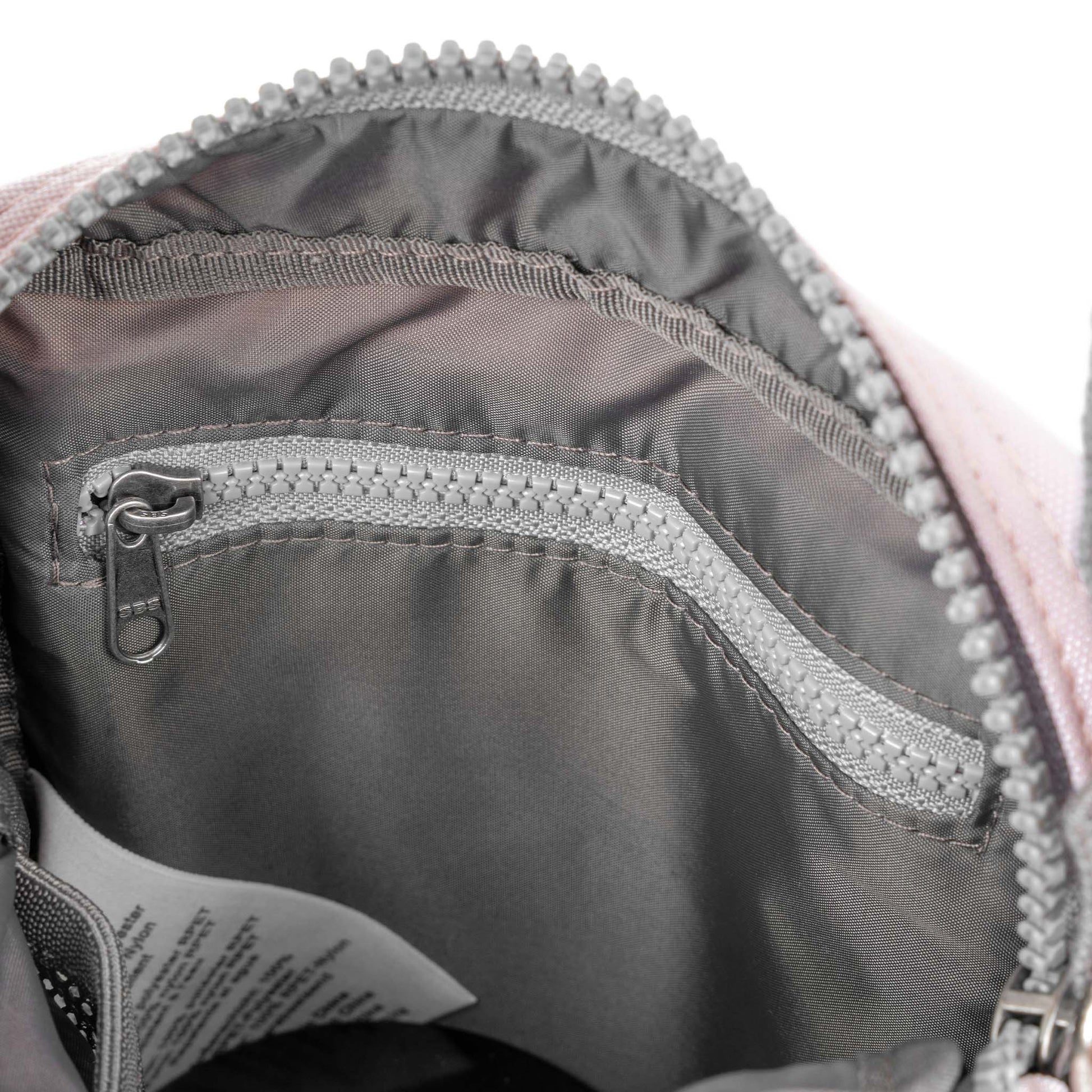 Bond Pocket Crossbody Bag in Transcendent Pink-4