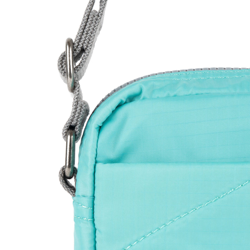 Bond Pocket Crossbody Bag in Aquatic Awe-6