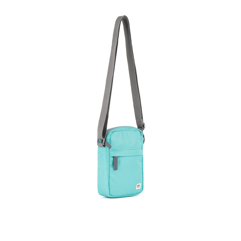 Bond Pocket Crossbody Bag in Aquatic Awe-2