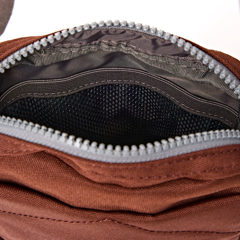 Bond Pocket Crossbody Bag in Chocolate-6