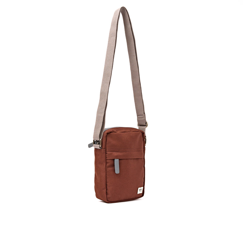 Bond Pocket Crossbody Bag in Chocolate-3