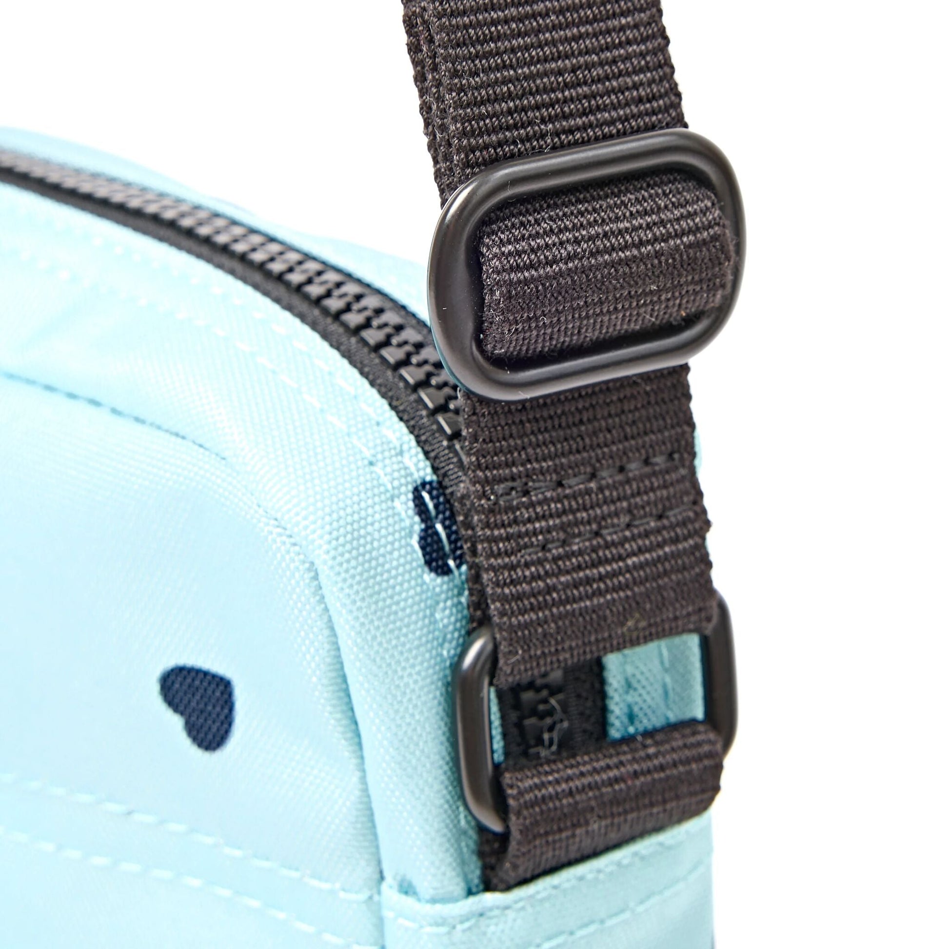 Bond Pocket Crossbody Bag in Heart Print-3