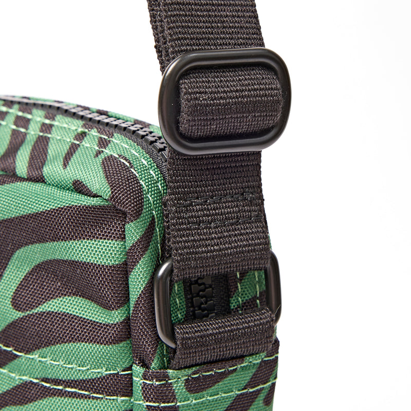 Bond Pocket Crossbody Bag in Mixed Animal Artichoke-7