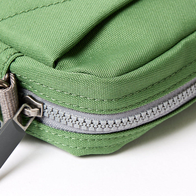 Bond Pocket Crossbody Bag in Artichoke-6