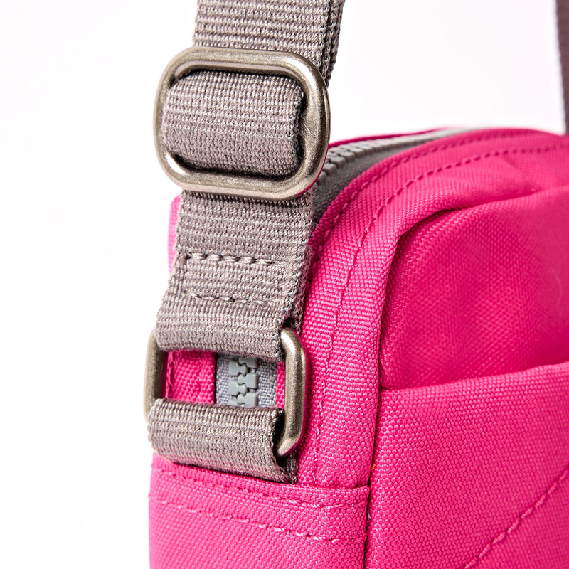 Bond Pocket Crossbody Bag in Granita Red-6