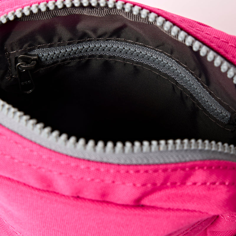 Bond Pocket Crossbody Bag in Granita Red-4