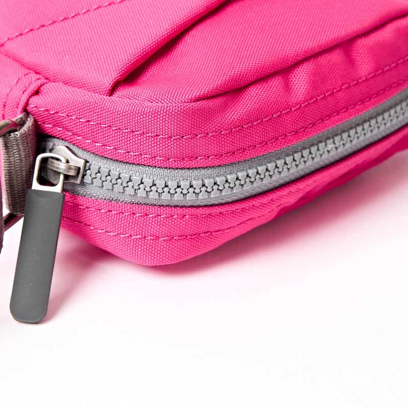Bond Pocket Crossbody Bag in Granita Red-5