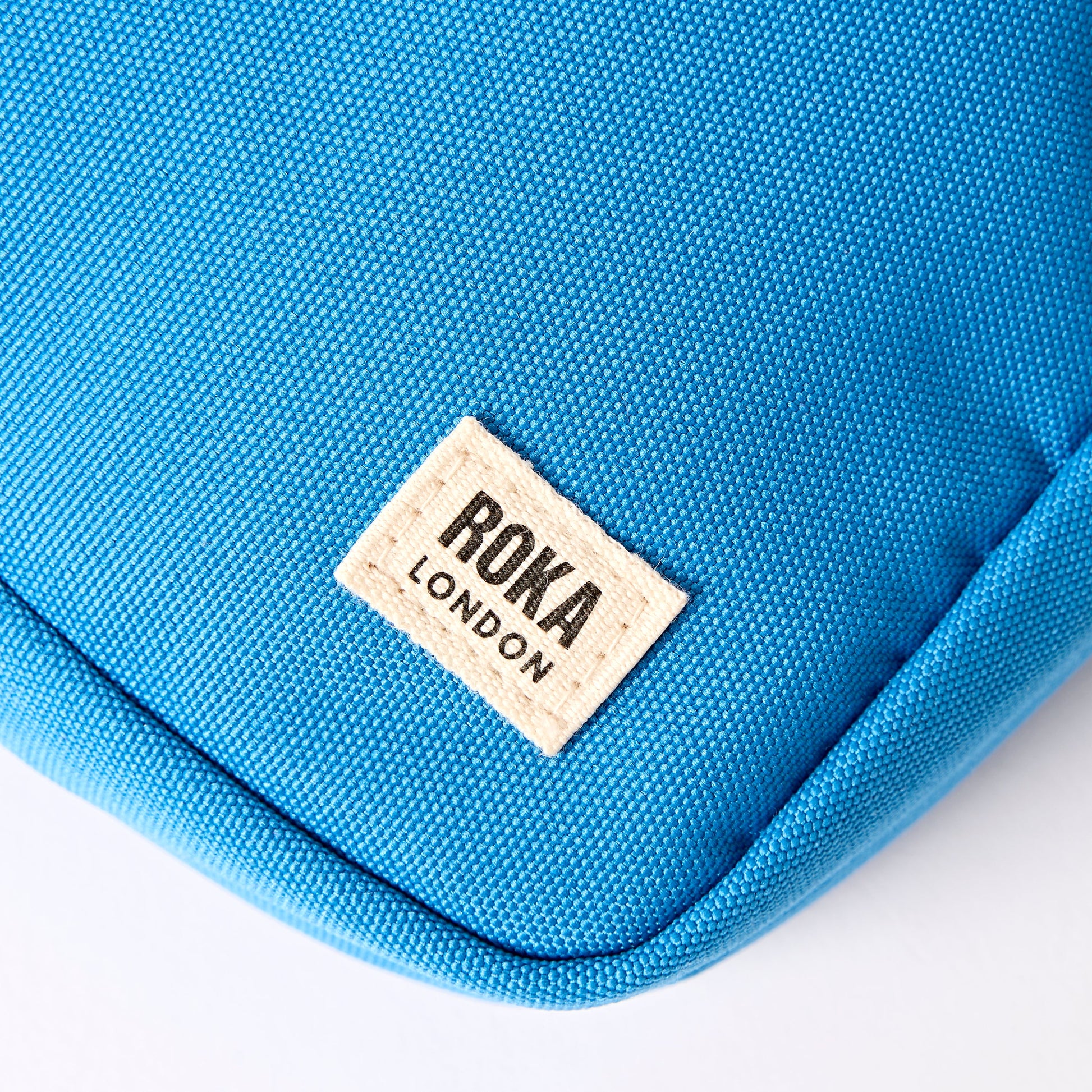 Bond Pocket Crossbody Bag in Malibu Blue Recycled Canvas-7