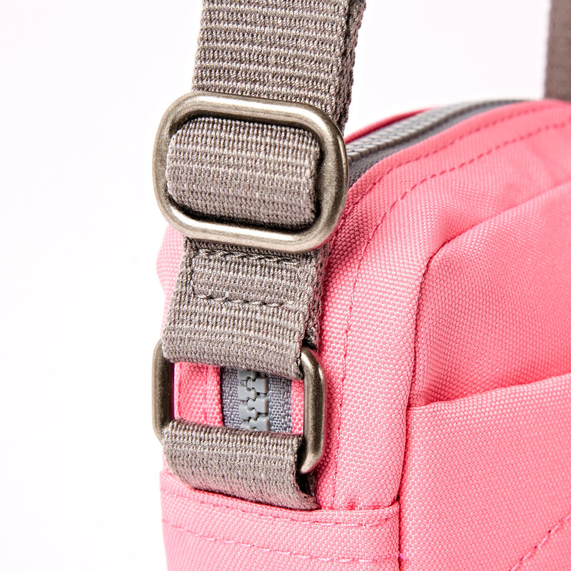 Bond Pocket Crossbody Bag in Pink Lemonade-7