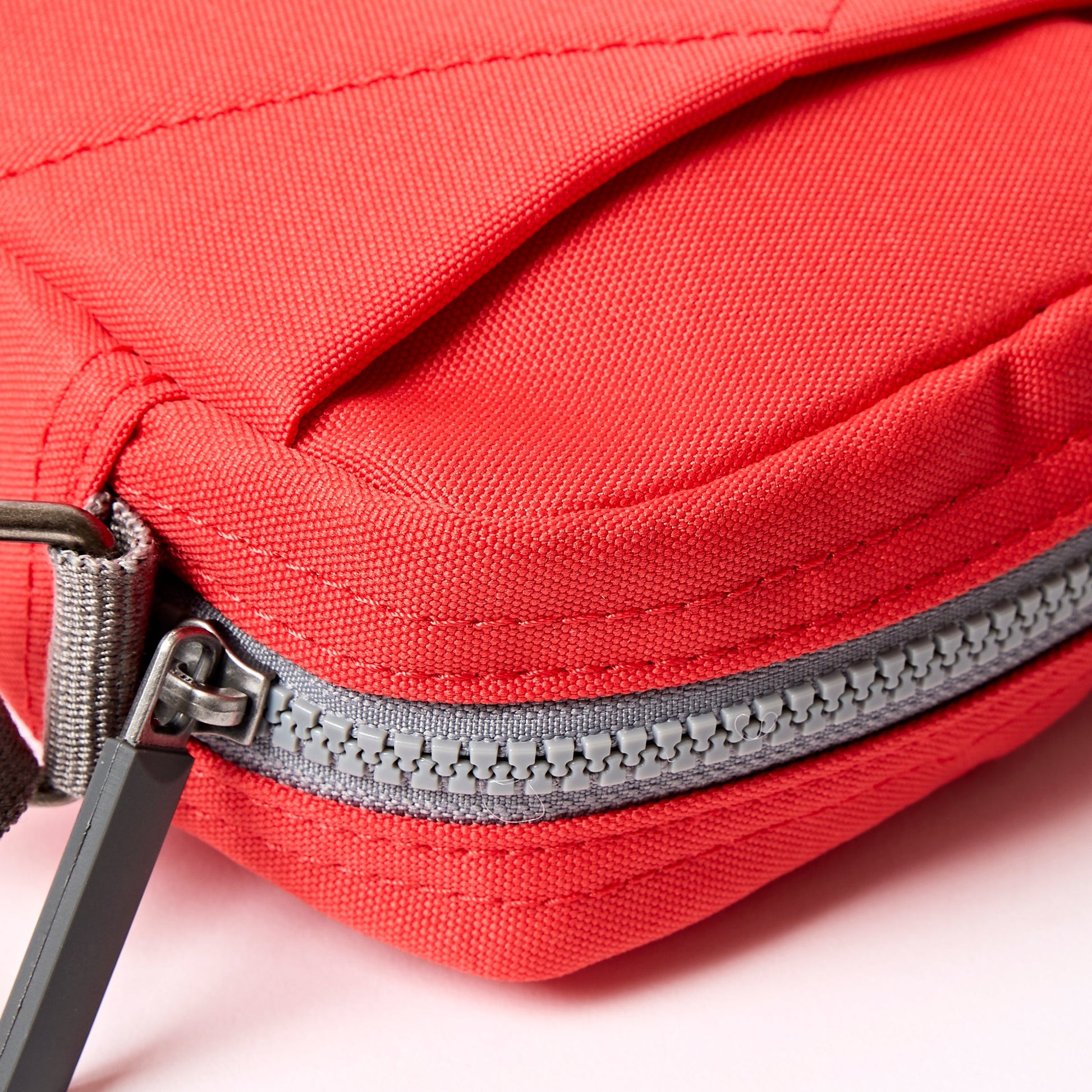 Bond Pocket Crossbody Bag in Scarlet Recycled Canvas-5