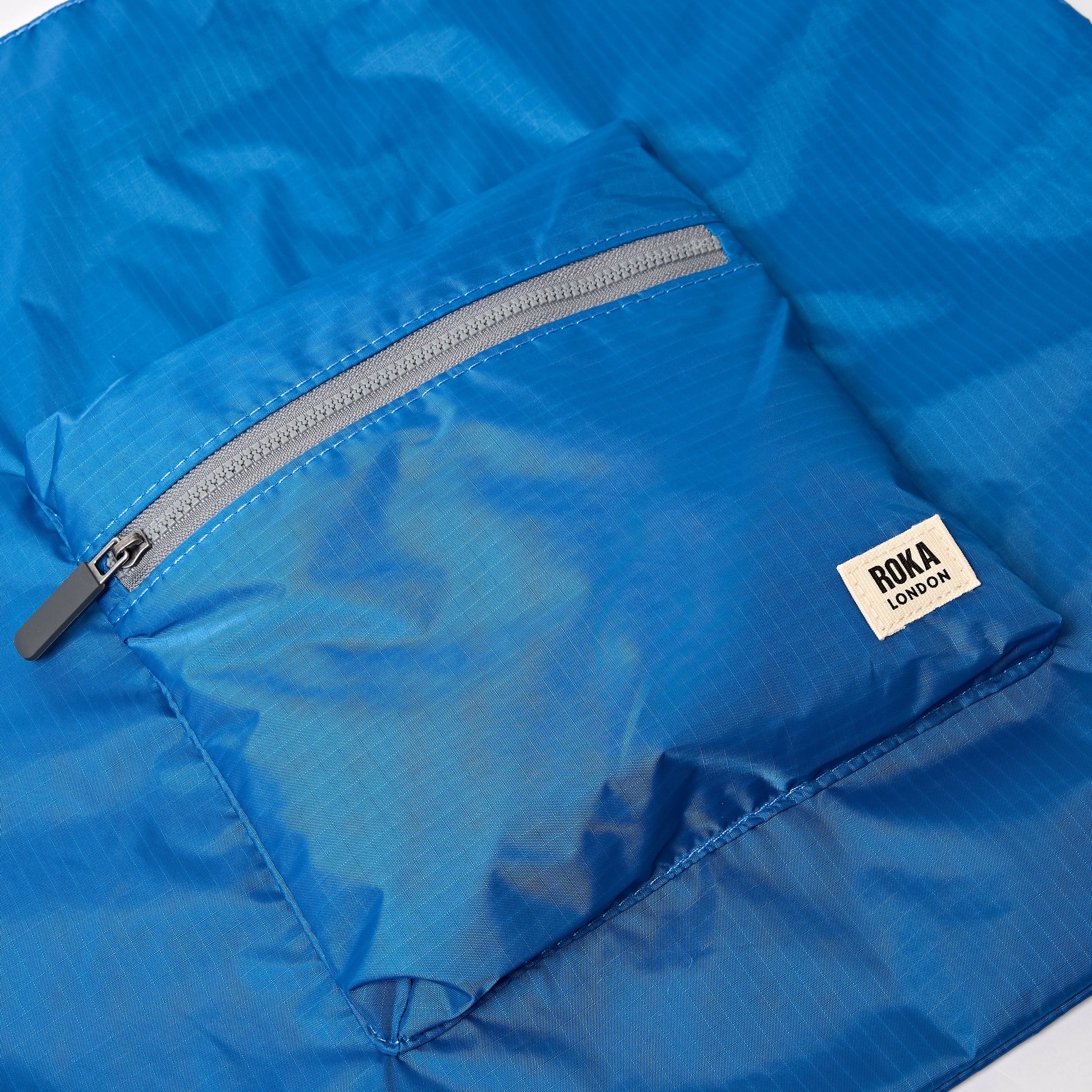 Borough Shopper Tote Bag in Malibu Blue-5