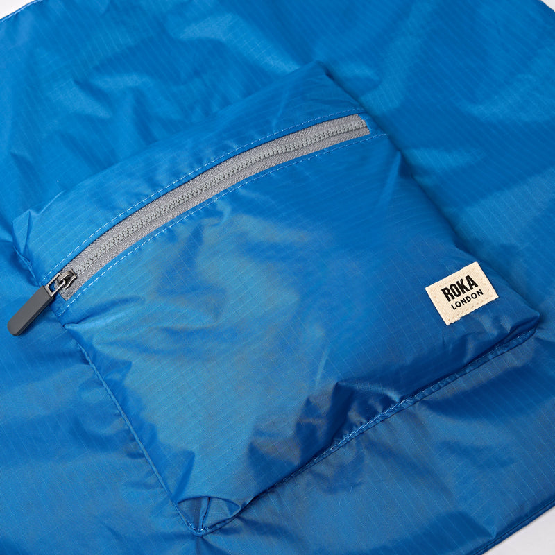 Borough Shopper Tote Bag in Malibu Blue-5