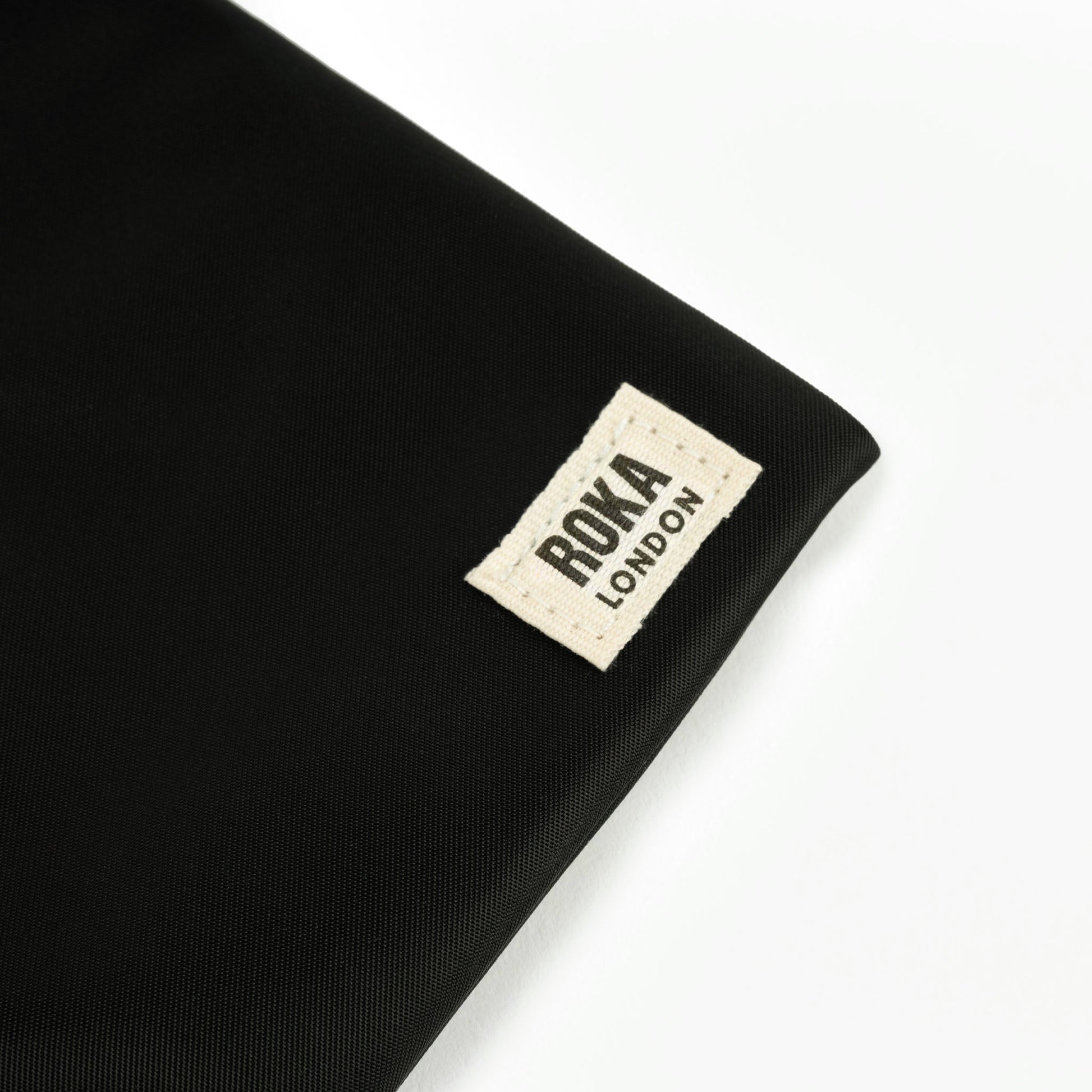 Chelsea Pocket Sling Bag in Black-6