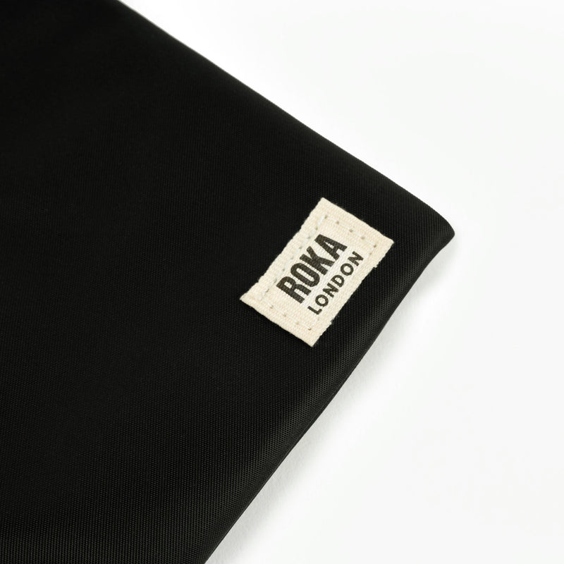 Chelsea Pocket Sling Bag in Black-6