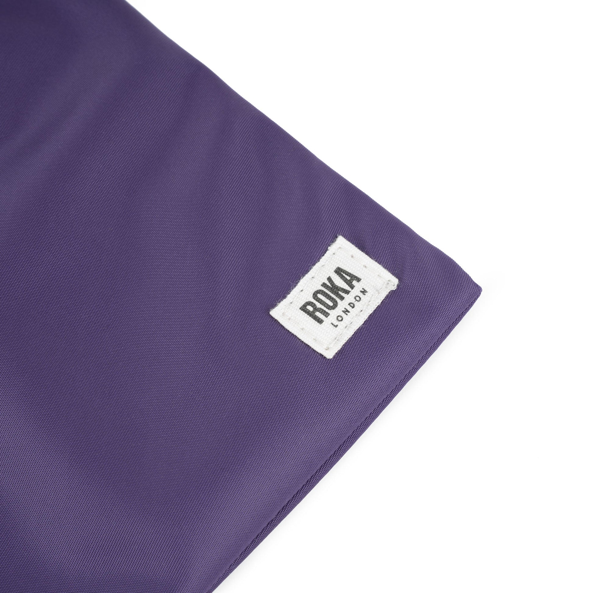 Chelsea Pocket Sling Bag in Mulberry-4