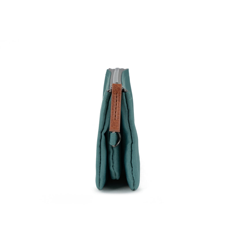 Carnaby Wallet in Sage-6