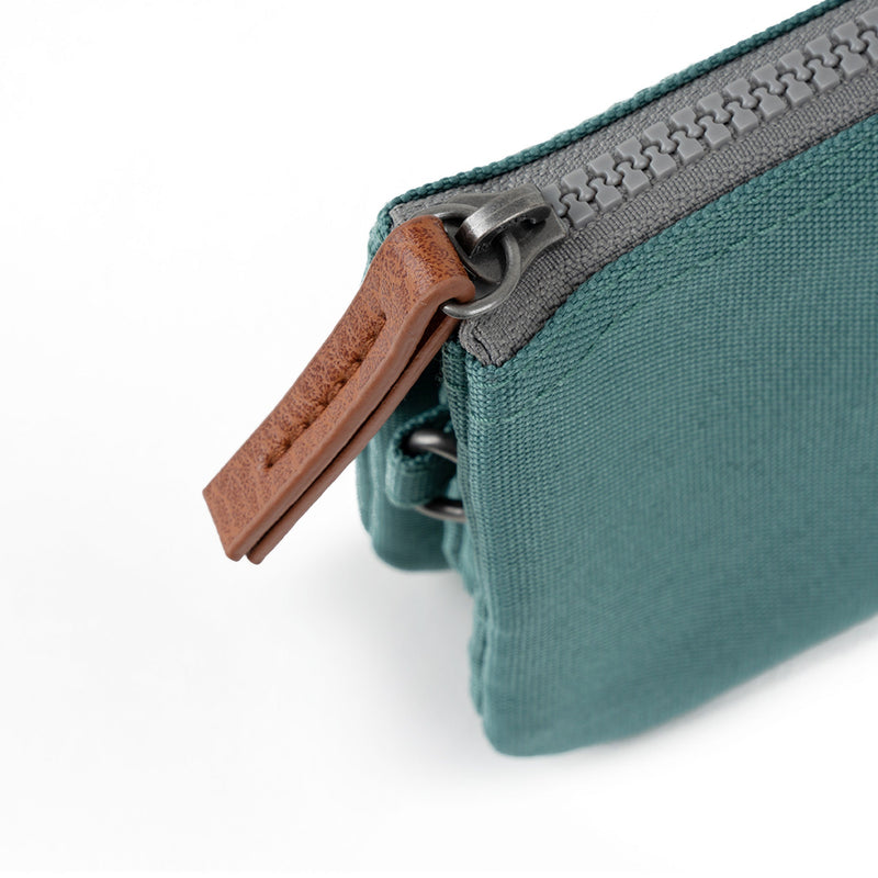 Carnaby Wallet in Sage-7
