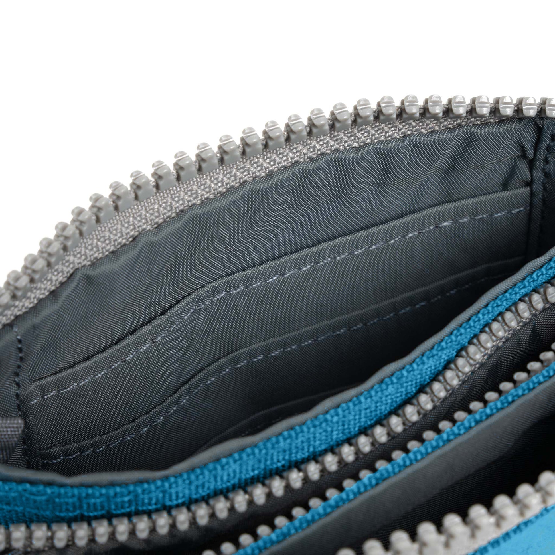 Carnaby Wallet in Marine-4