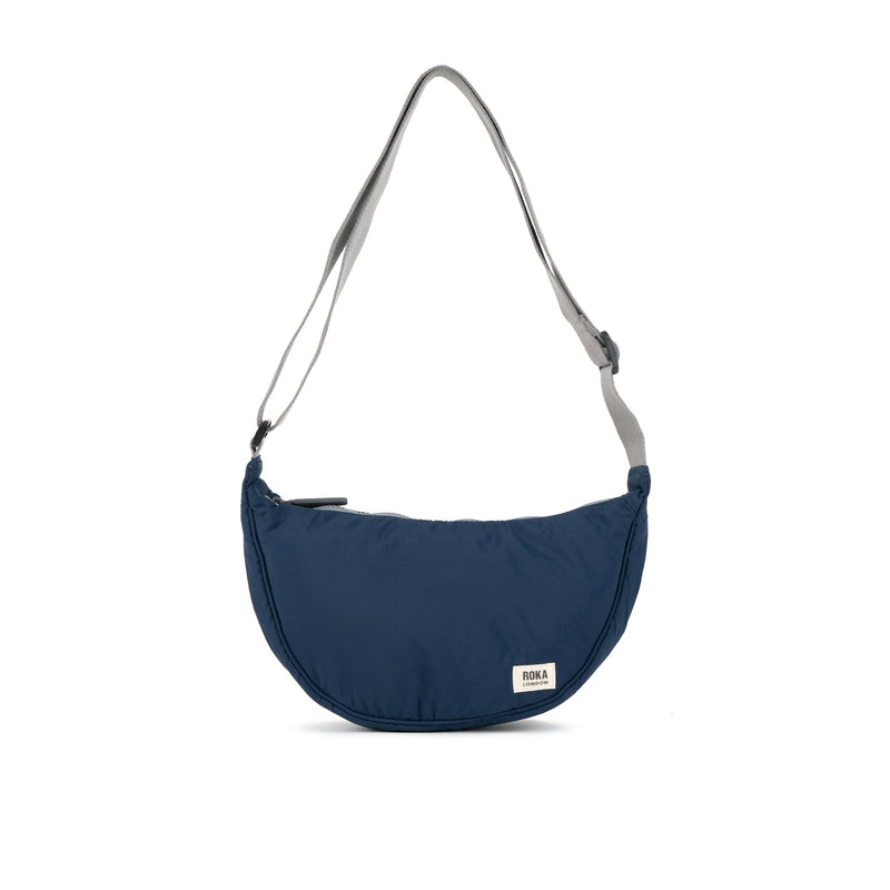 Farringdon Half Moon Bag in Midnight-1