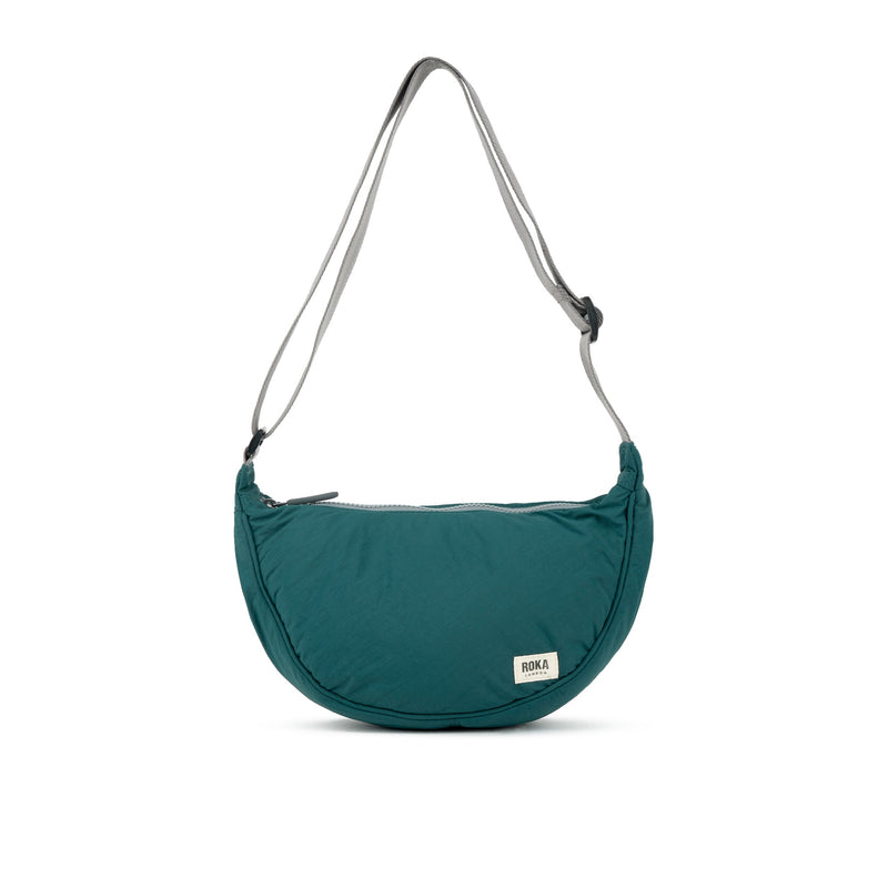Farringdon Half Moon Bag in Teal-1