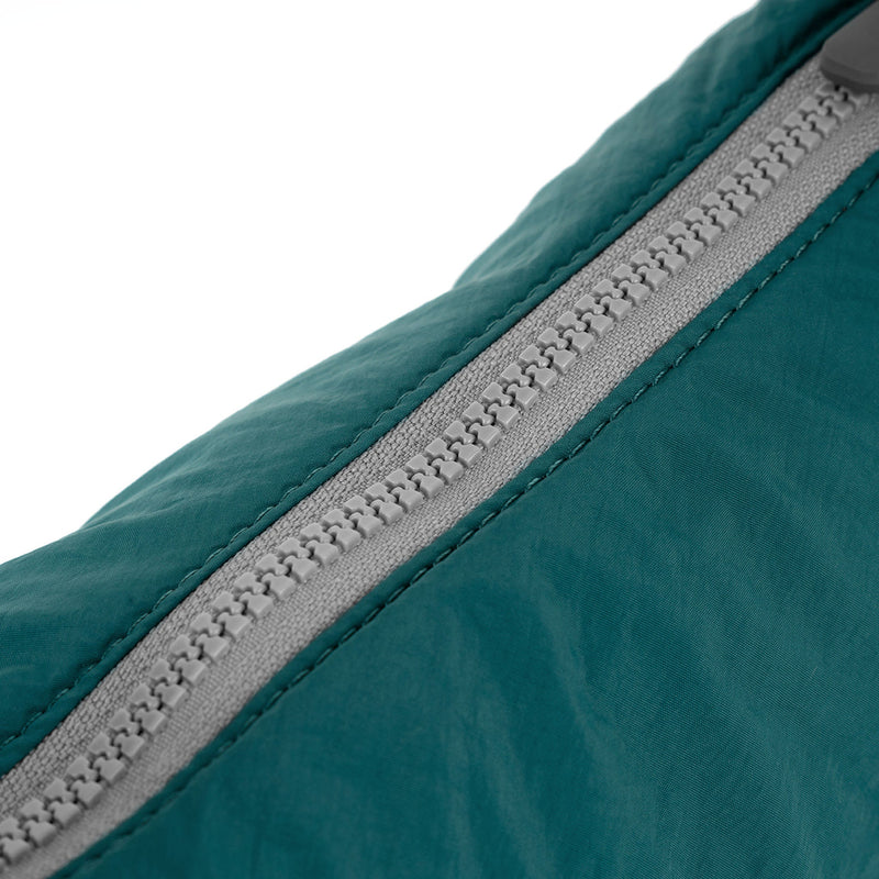 Farringdon Half Moon Bag in Teal-5