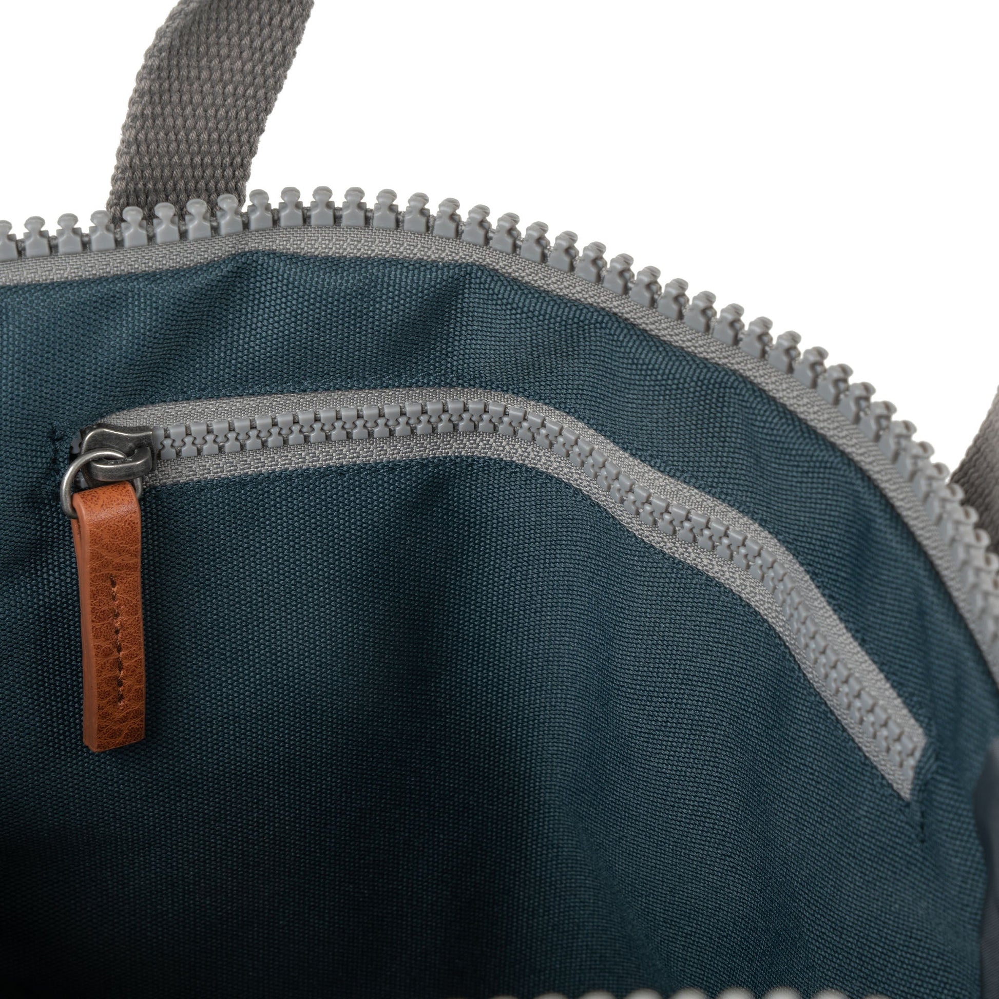 Finchley Backpack in Smoke-4