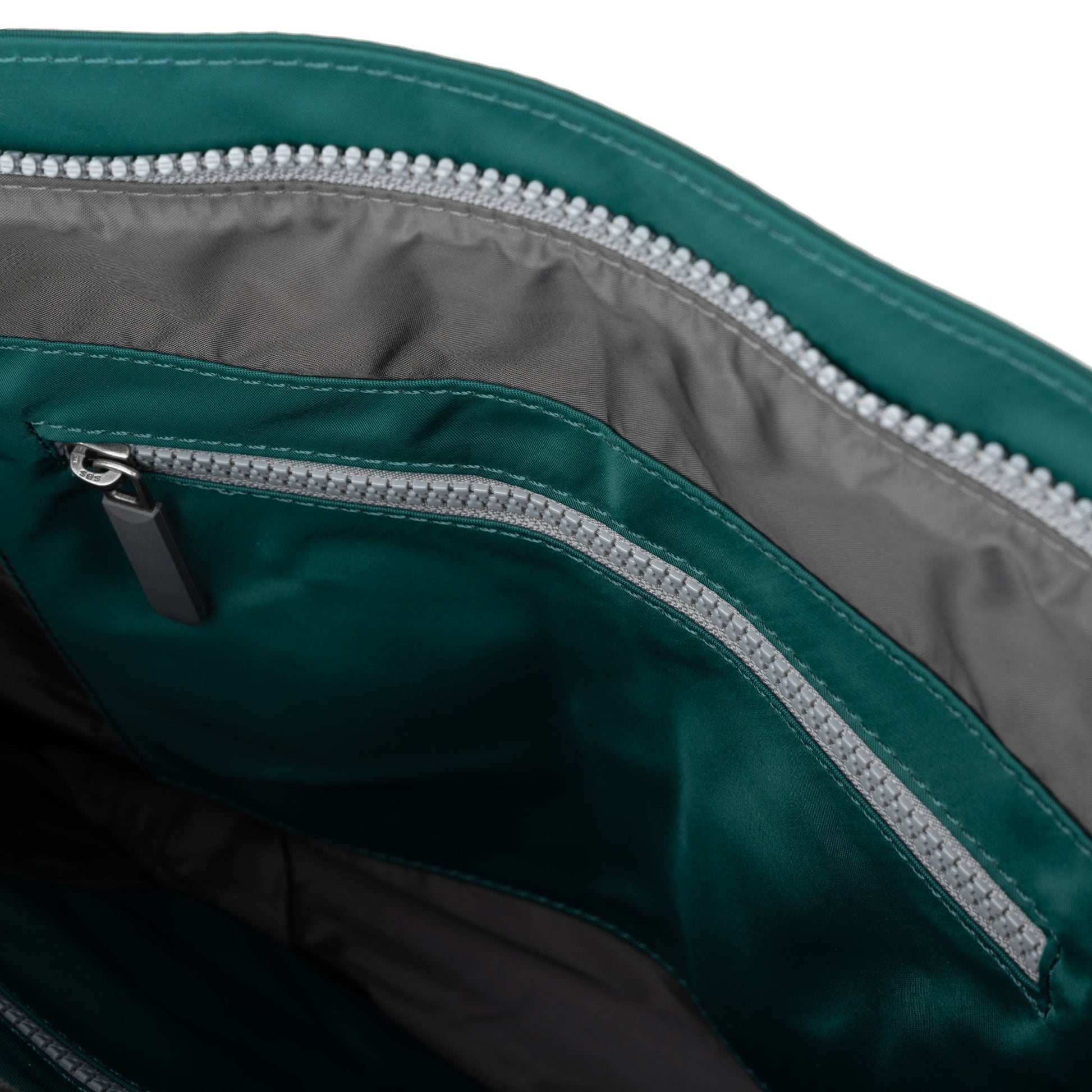 Moorgate Messenger in Teal-5