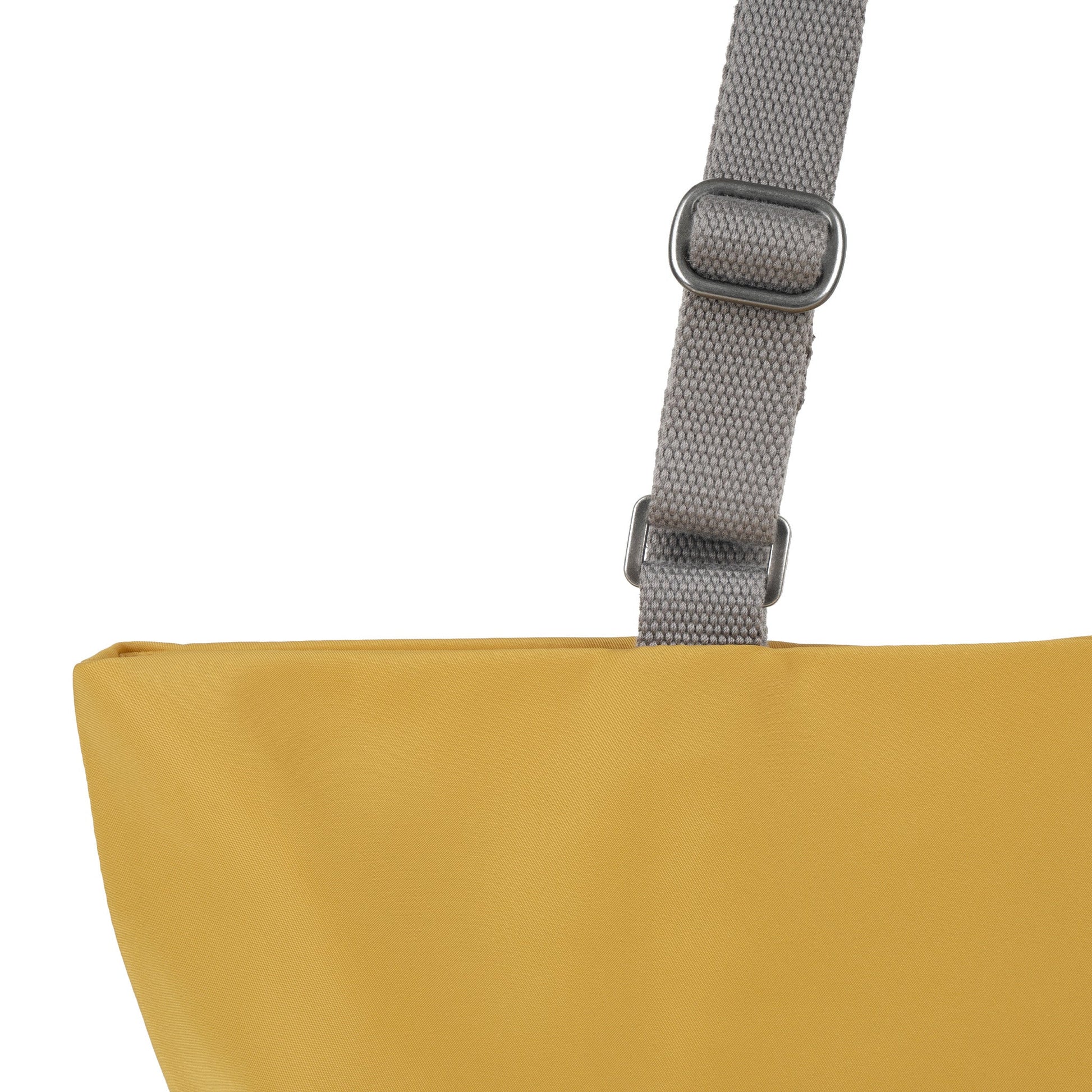 Trafalgar Tote in Corn-6