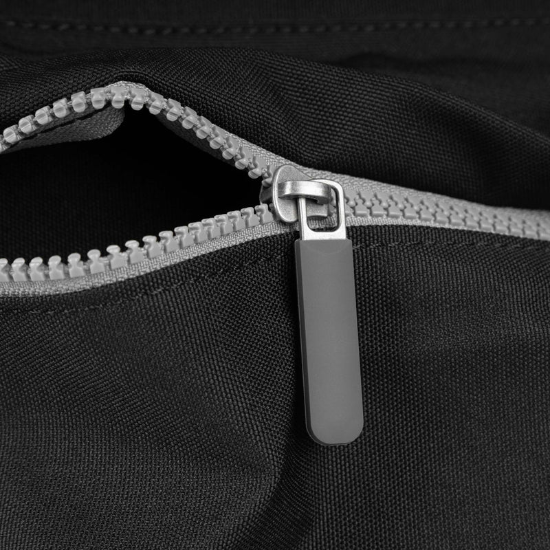 Trafalgar Tote in Ash-6