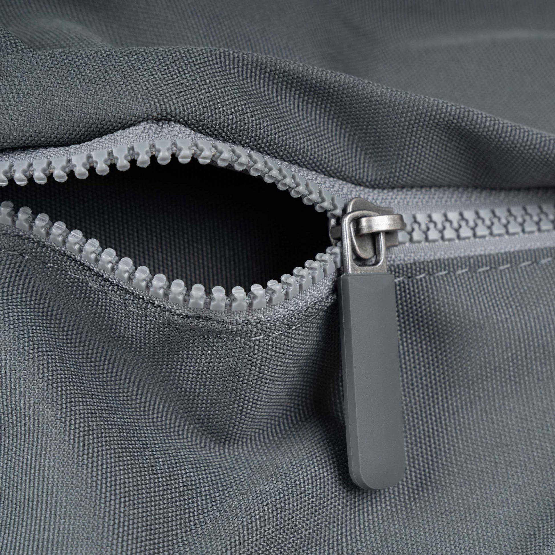 Trafalgar Tote in Smoke-5