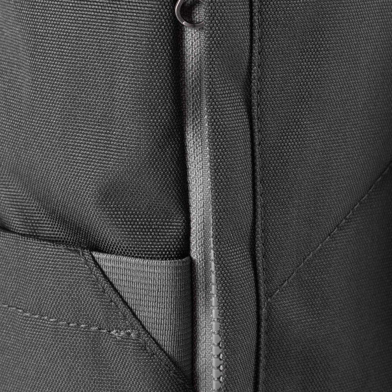 Finchley Backpack in Carbon-5