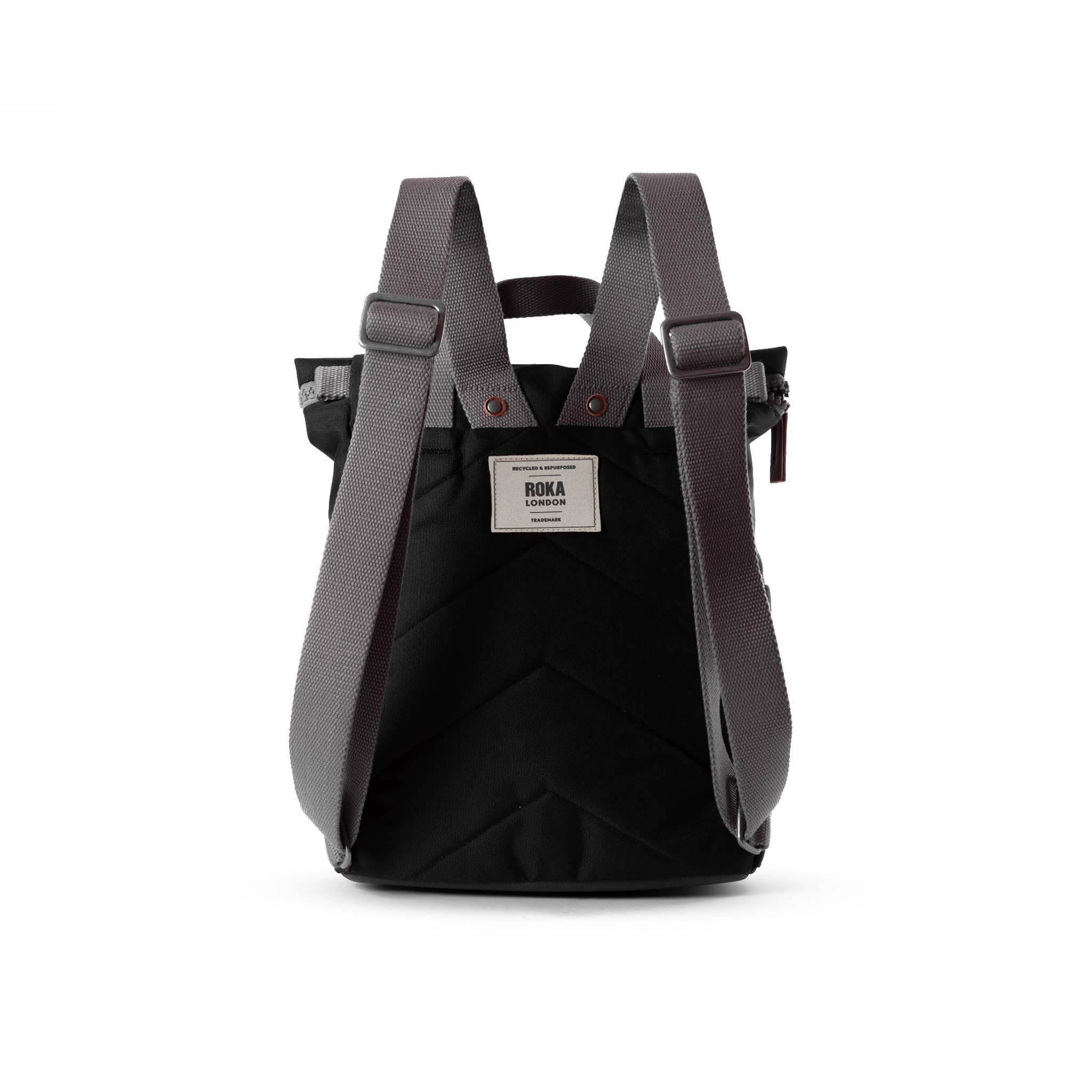 Finchley Backpack in Ash-12