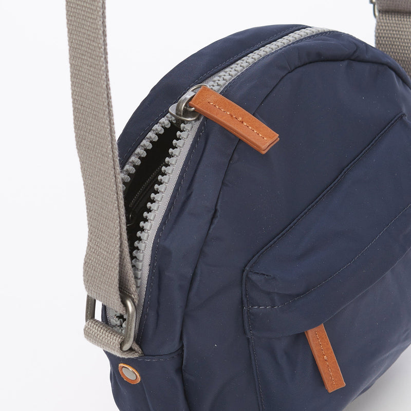Paddington Crossbody in Midnight-7