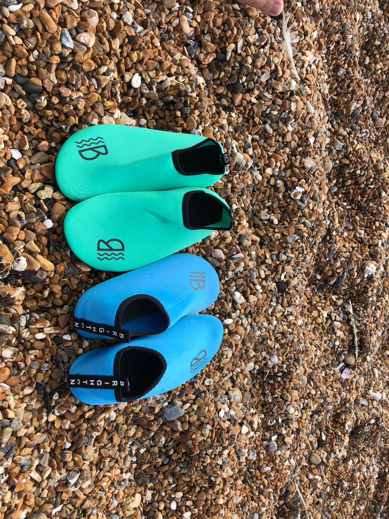 Sea Green Water Shoes with Mesh Storage Bag - Holiday Essentials-3