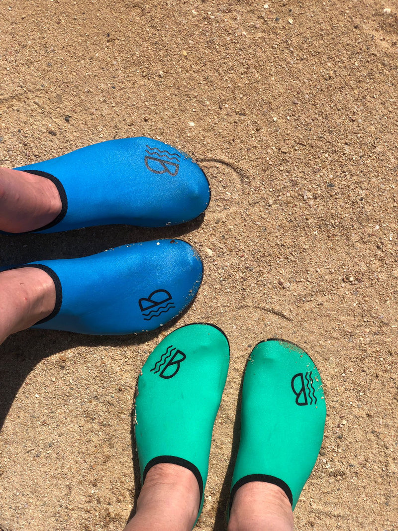 Sea Green Water Shoes with Mesh Storage Bag - Holiday Essentials-10