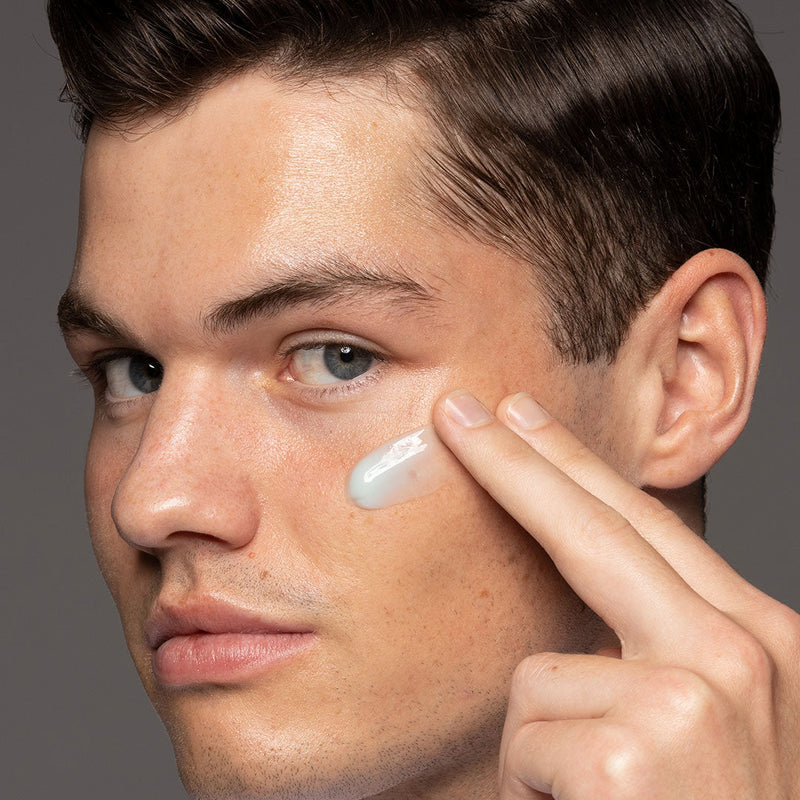 FACE 4WARD – Oil-Control Travel Moisturiser-2
