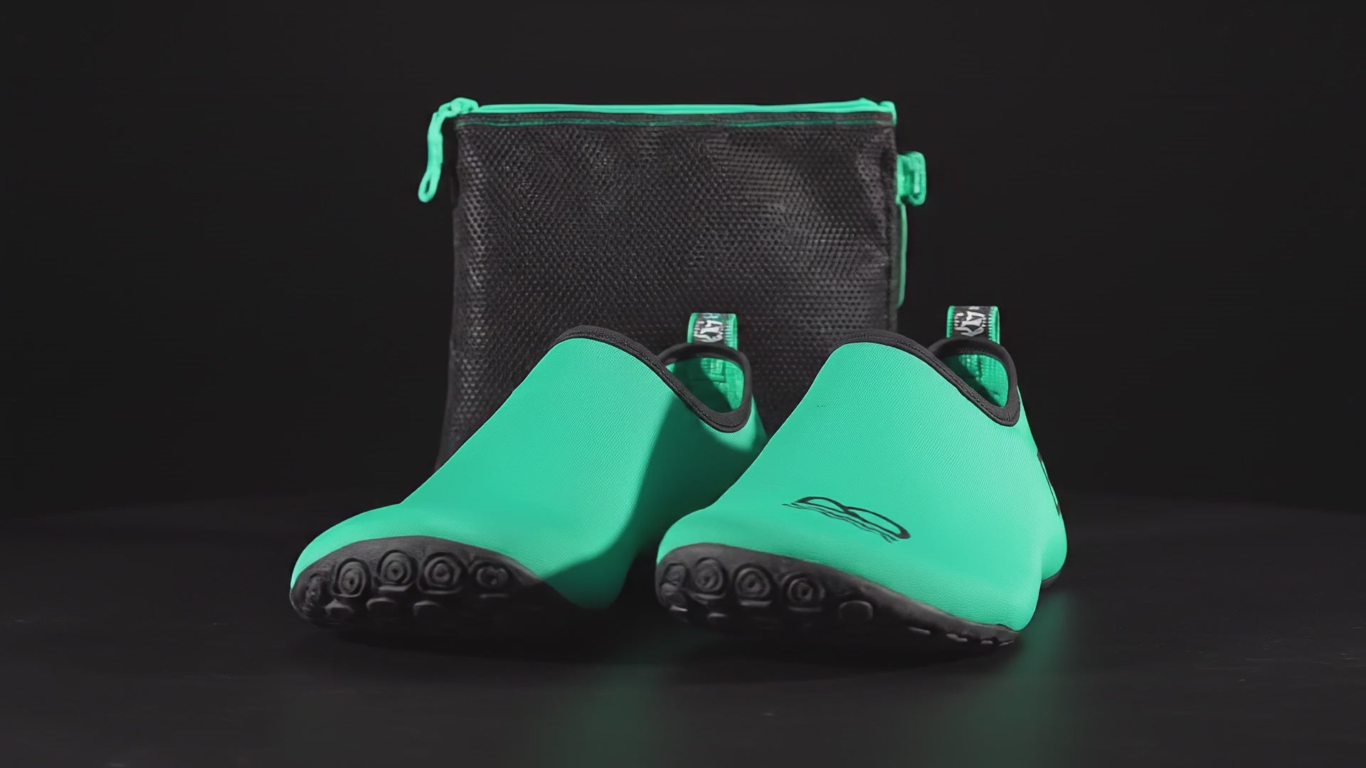 Water Shoes & Breathable Mesh Storage Bag